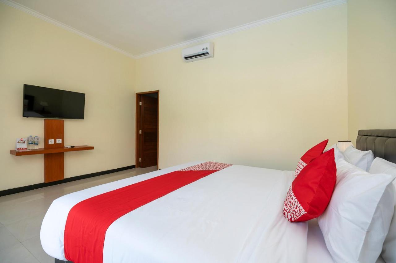 Oyo 912 Pondok Garden Bali Guesthouse Nusa Dua  Exterior foto